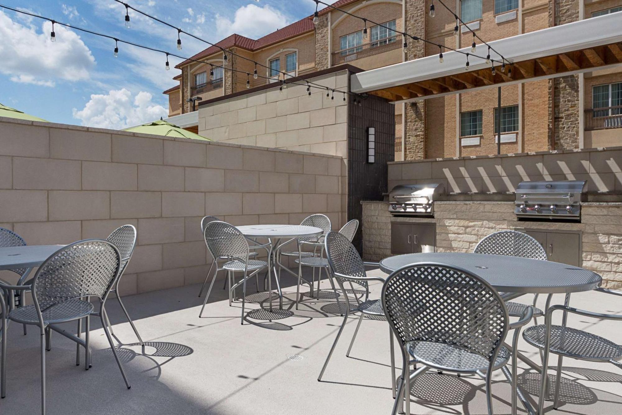 Home2 Suites By Hilton Dallas Grand Prairie Exteriér fotografie